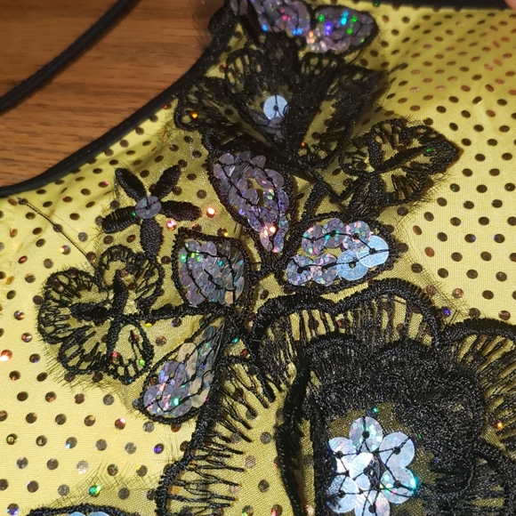 Yellow and black WEISSMAN dance costume - Picture 4 of 4